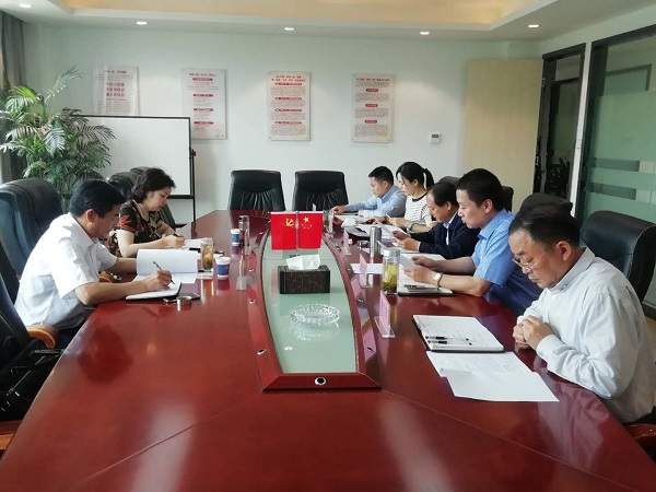 夏萍、程保銀調(diào)研指導(dǎo)徽鹽地產(chǎn)六安項目