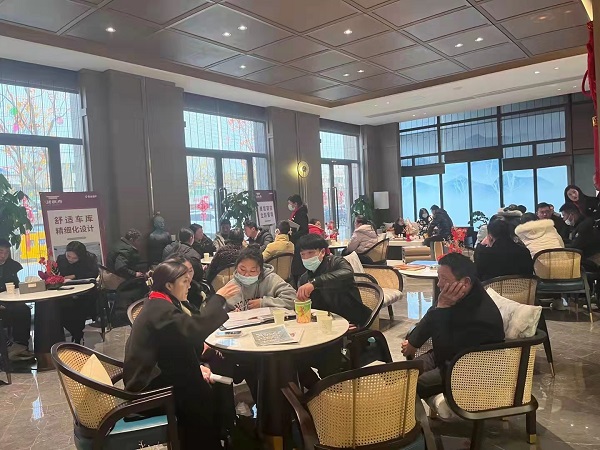 徽鹽地產(chǎn)集團(tuán)實(shí)現(xiàn)首個(gè)銷售旺季“開(kāi)門紅”